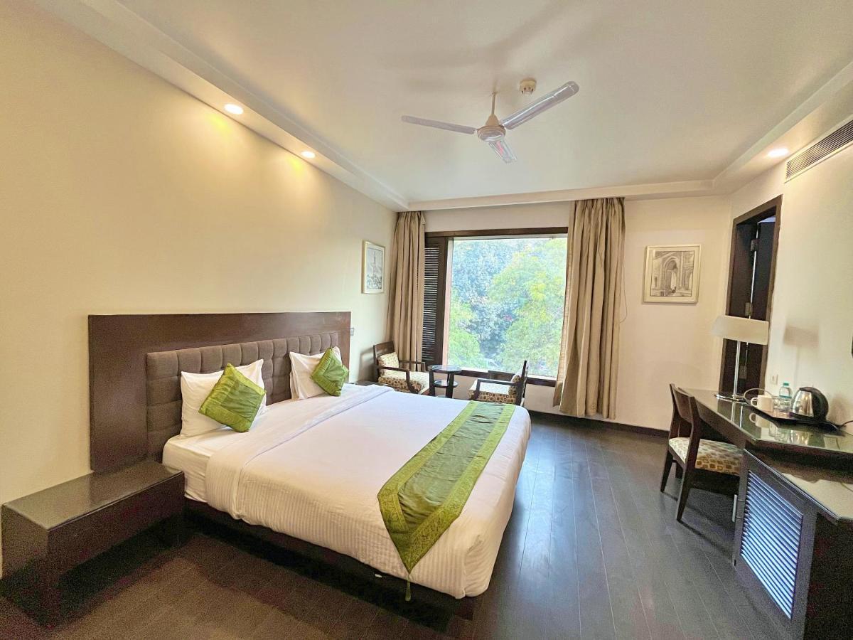 Amber Inn By Orion Hotels Nueva Delhi Exterior foto
